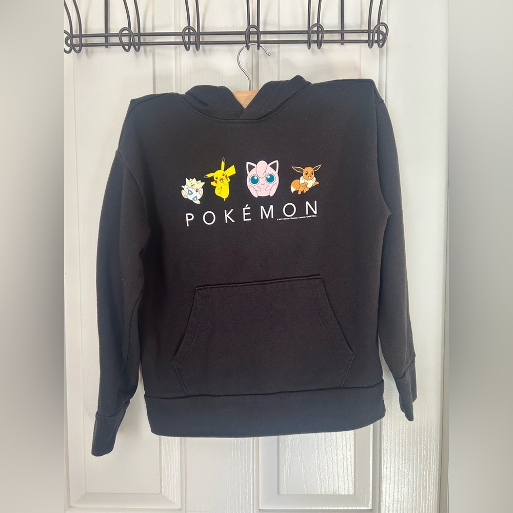 Old Navy Pokemon Sweatshirt in Black Size Youth Boys Large